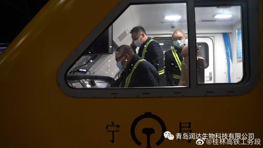 至暗时刻，前行有光|我们配合的仇人是疾病，不是武汉！